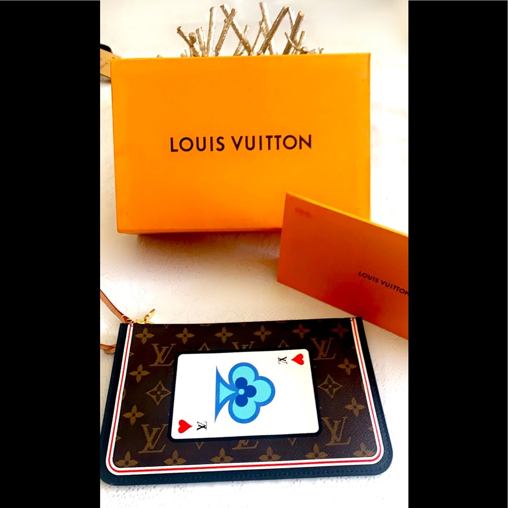 Neverfull Pochette Game On